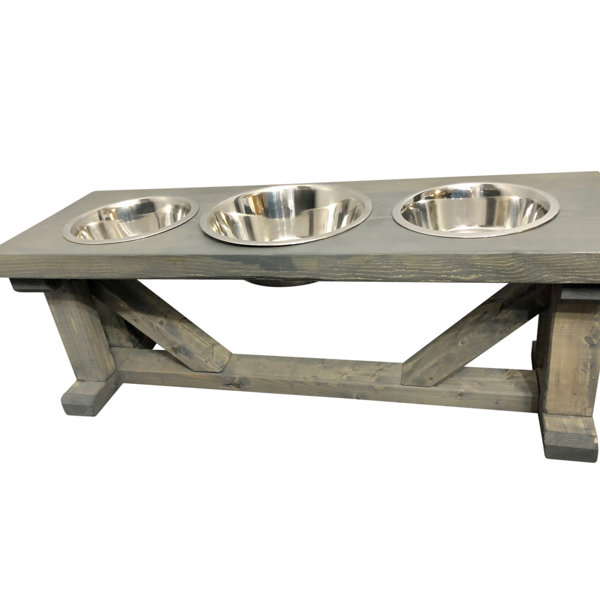 Should You Use Elevated Dog Bowls